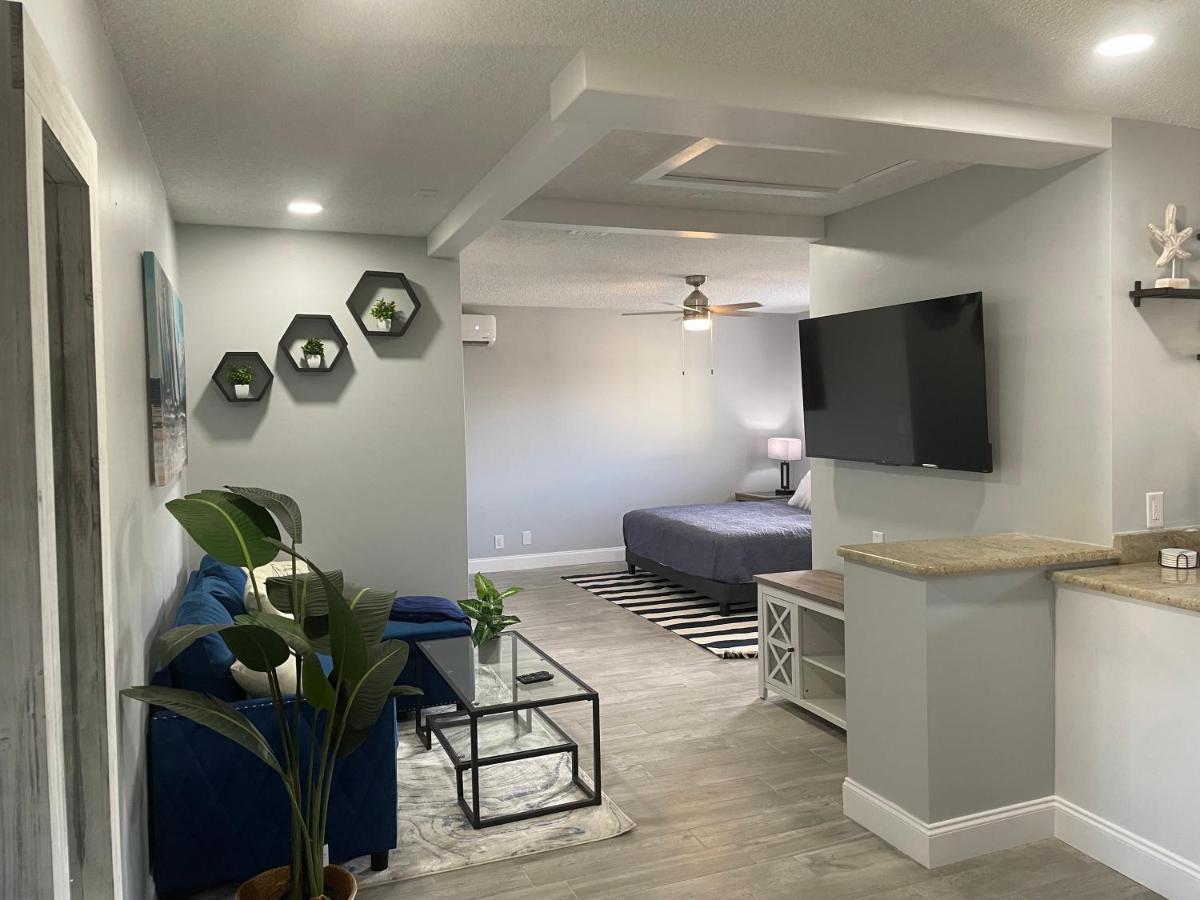 Sunny Palms Inn Lake Worth Beach Exteriör bild