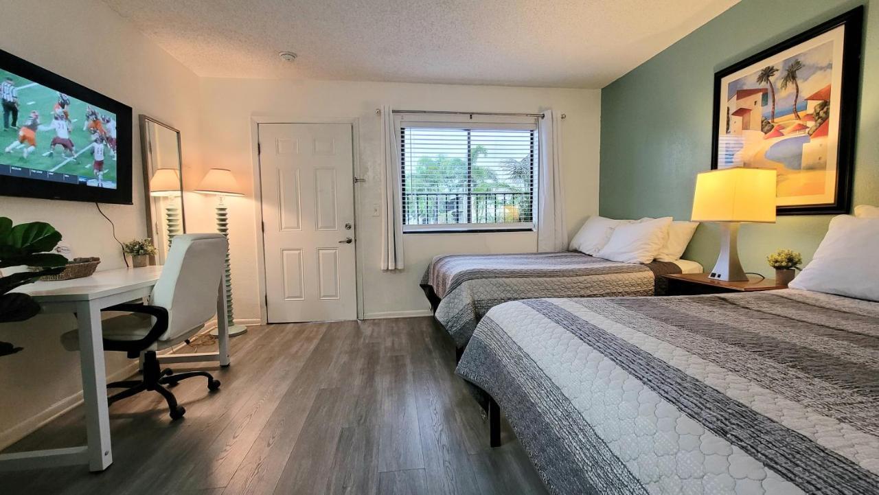 Sunny Palms Inn Lake Worth Beach Exteriör bild