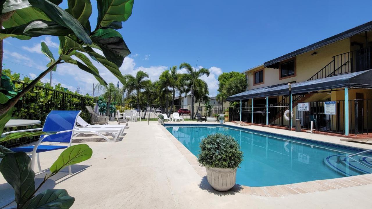 Sunny Palms Inn Lake Worth Beach Exteriör bild